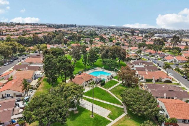 816 Caminito Del Sol, Carlsbad, CA 92011