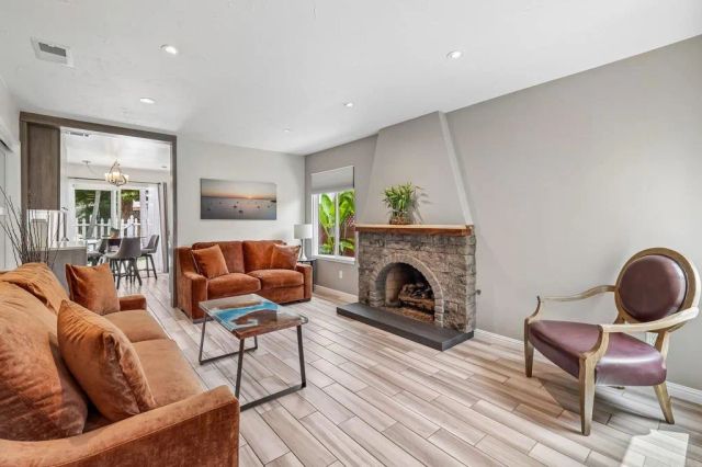 816 Caminito Del Sol, Carlsbad, CA 92011