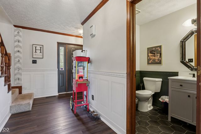 6321 Wings Court, Brownsburg, IN 46112