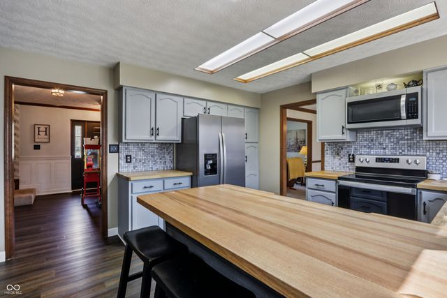 6321 Wings Court, Brownsburg, IN 46112