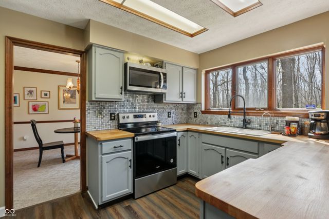 6321 Wings Court, Brownsburg, IN 46112