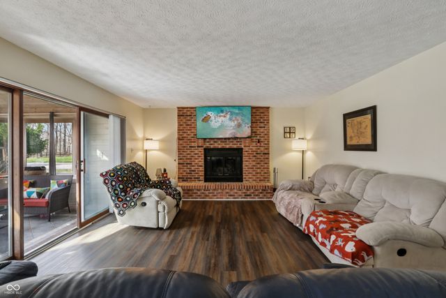 6321 Wings Court, Brownsburg, IN 46112