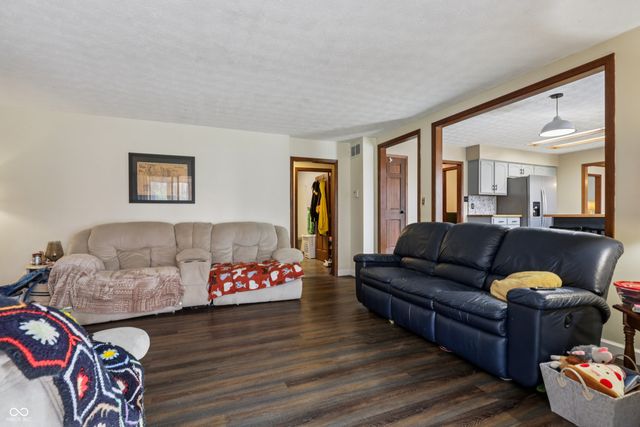 6321 Wings Court, Brownsburg, IN 46112