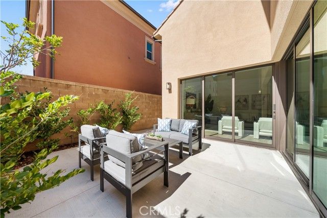 121 Tall Reed, Irvine, CA 92618