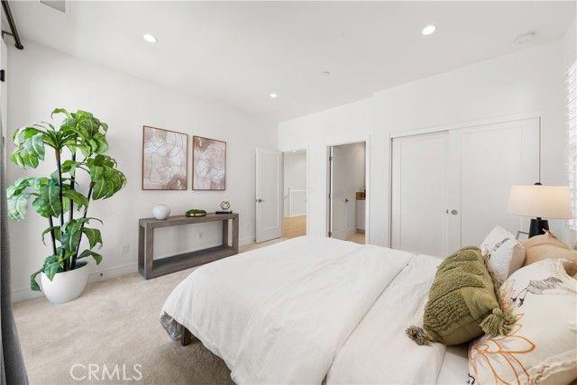 121 Tall Reed, Irvine, CA 92618