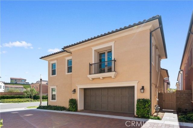 121 Tall Reed, Irvine, CA 92618