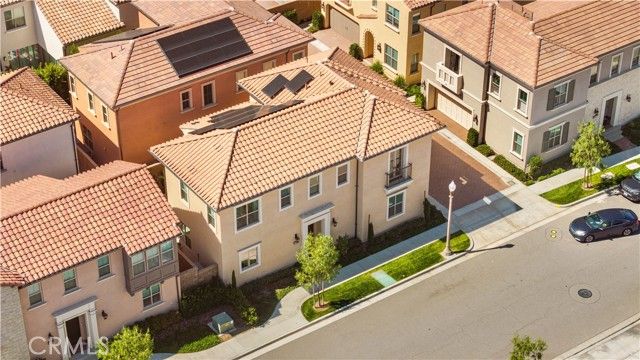 121 Tall Reed, Irvine, CA 92618