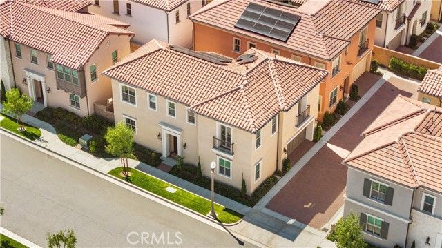 121 Tall Reed, Irvine, CA 92618