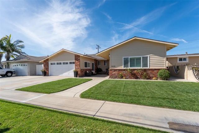 15539 Escalona, La Mirada, CA 90638