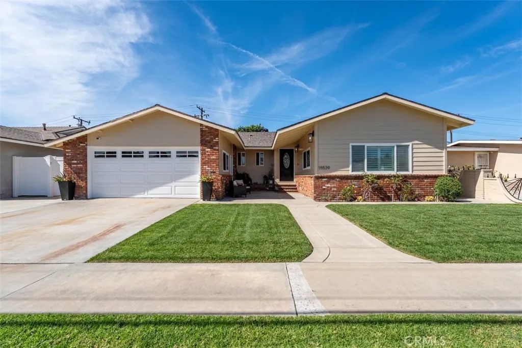 15539 Escalona, La Mirada, CA 90638