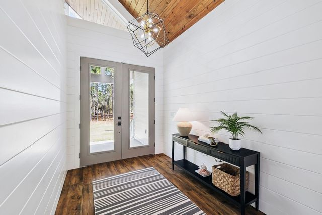 535 N Church Street, Santa Rosa Beach, FL 32459