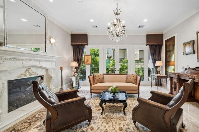 207 Briar Oaks Cove, Houston, TX 77056