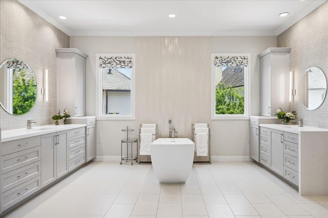 207 Briar Oaks Cove, Houston, TX 77056
