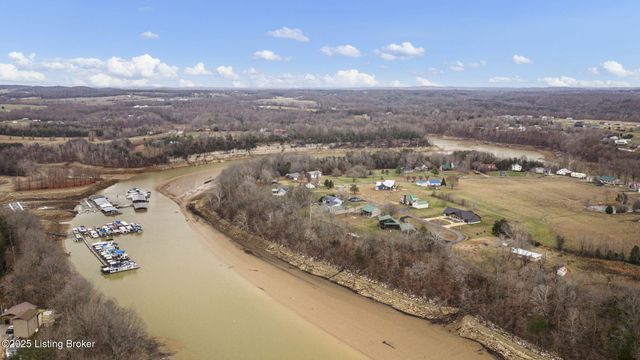 373 Jeanies Way, Cub Run, KY 42729