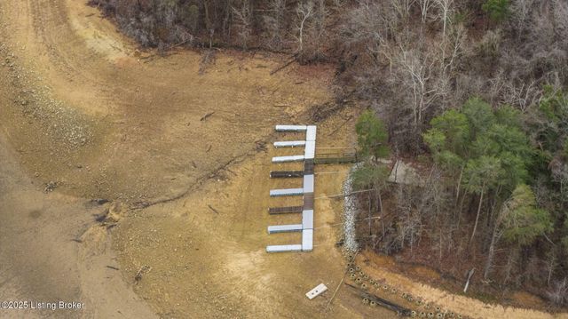 373 Jeanies Way, Cub Run, KY 42729