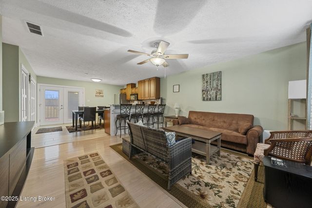 373 Jeanies Way, Cub Run, KY 42729