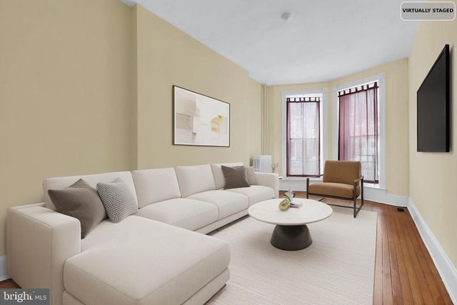 2511 N CALVERT ST, Baltimore, MD 21218