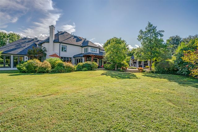 4731 N Lindhurst Avenue, Dallas, TX 75229