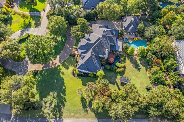 4731 N Lindhurst Avenue, Dallas, TX 75229