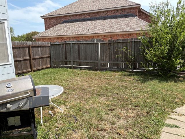 253 Oleander Ave 2, Corpus Christi, TX 78404