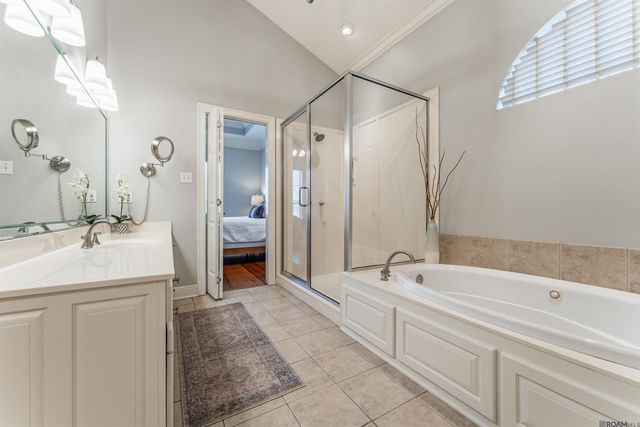 12530 Willows End Dr, Saint George, LA 70810