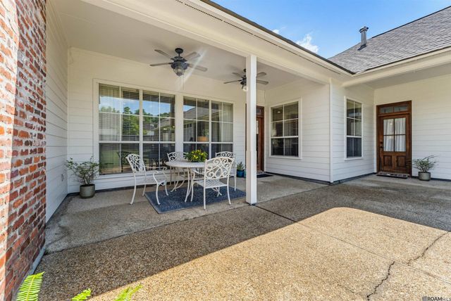 12530 Willows End Dr, Saint George, LA 70810