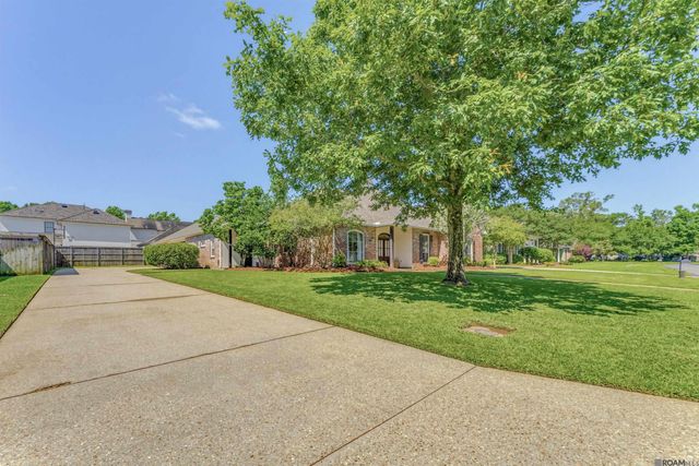 12530 Willows End Dr, Saint George, LA 70810