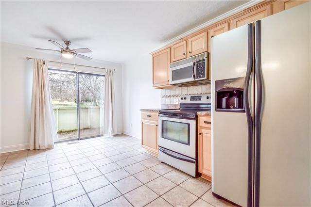 5542 Bretton Court A, Willoughby, OH 44094