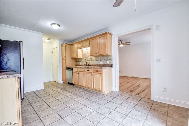 5542 Bretton Court A, Willoughby, OH 44094