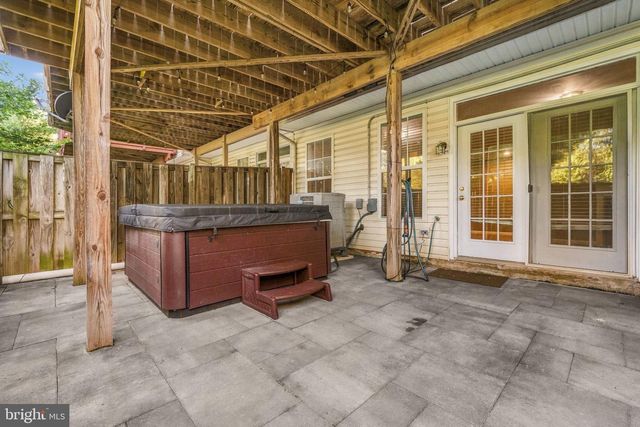 43116 SHADOW TER, Leesburg, VA 20176