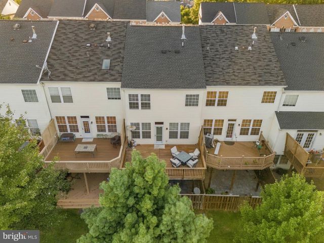 43116 SHADOW TER, Leesburg, VA 20176