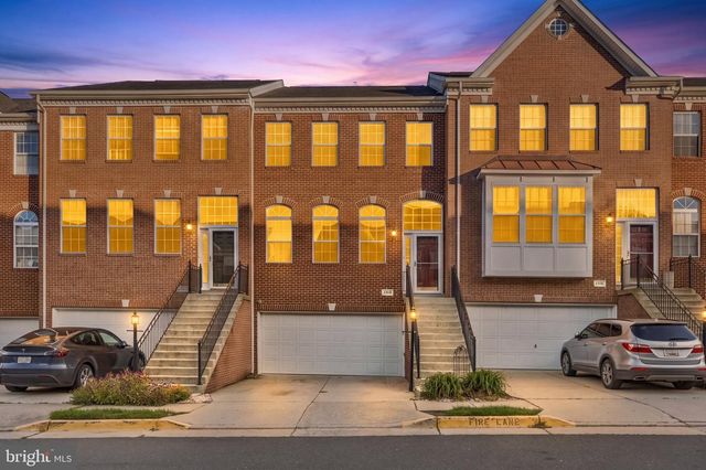 43116 SHADOW TER, Leesburg, VA 20176