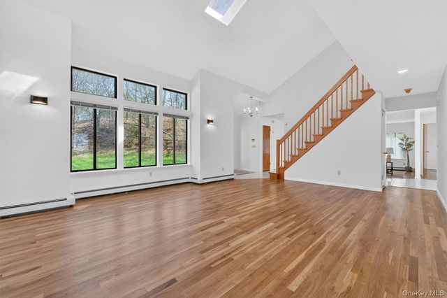 7 Chardonnay Road, Cortlandt Manor, NY 10567