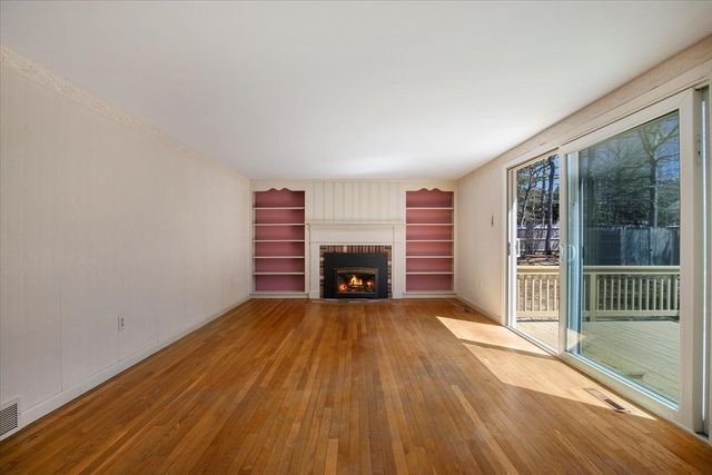 15 Quail Nest Run, Harwich, MA 02645