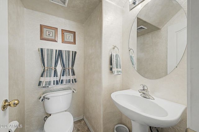 1322 E DUNBAR Drive, Phoenix, AZ 85042
