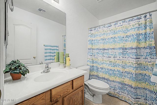 1322 E DUNBAR Drive, Phoenix, AZ 85042
