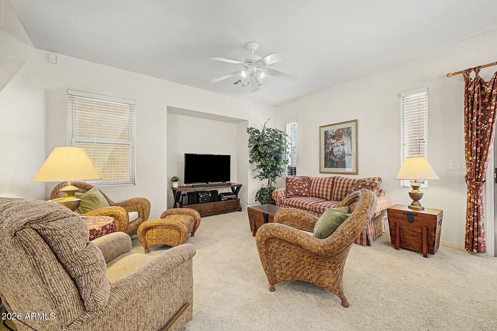 1322 E DUNBAR Drive, Phoenix, AZ 85042 — photo 5