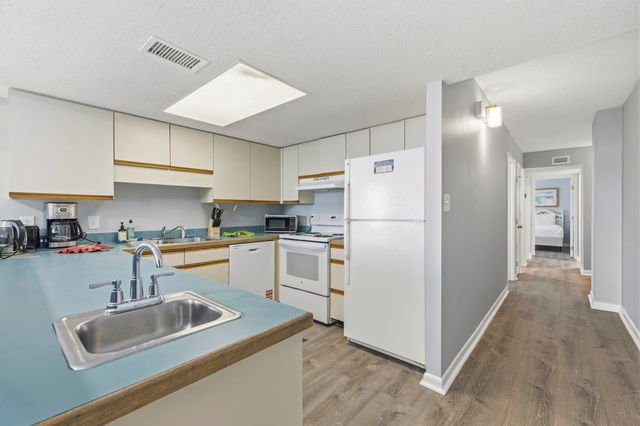 4619 S Ocean Blvd Unit 207, North Myrtle Beach, SC 29582