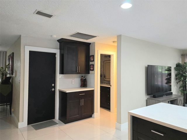 400 Bonaventure Boulevard, Weston, FL 33326