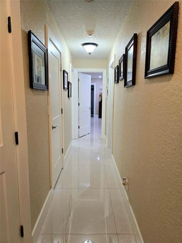 400 Bonaventure Boulevard, Weston, FL 33326