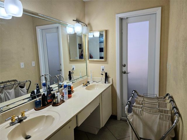 400 Bonaventure Boulevard, Weston, FL 33326