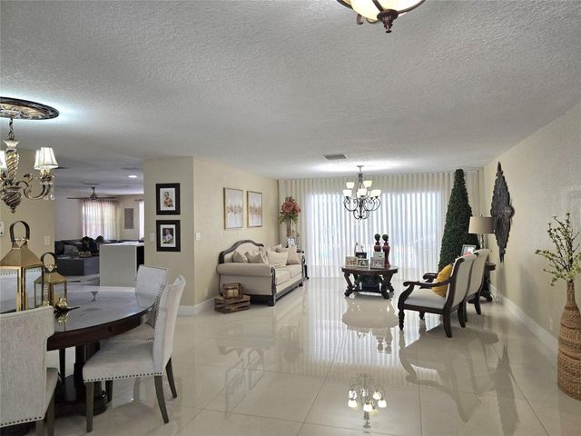 400 Bonaventure Boulevard, Weston, FL 33326