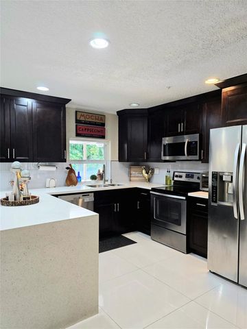 400 Bonaventure Boulevard, Weston, FL 33326