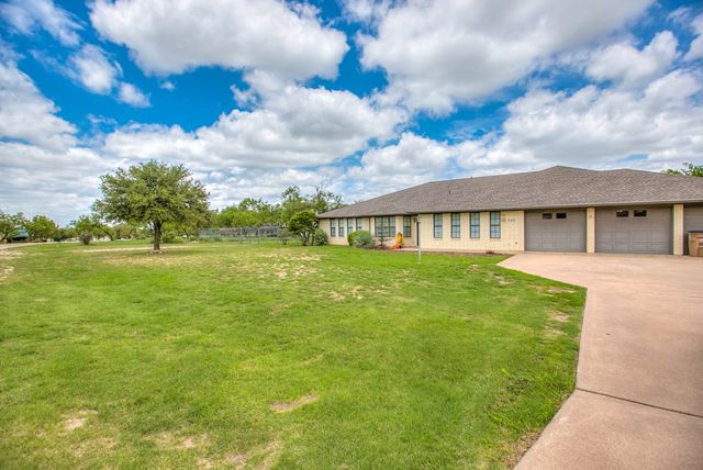 248 Edinburgh Road, San Angelo, TX 76901