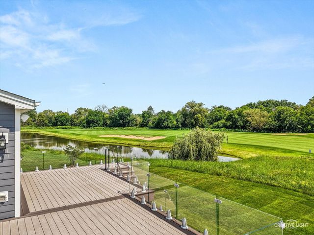 3527 S Riding Ridge, Elgin, IL 60124