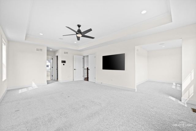3527 S Riding Ridge, Elgin, IL 60124
