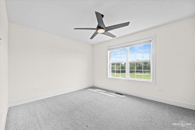 3527 S Riding Ridge, Elgin, IL 60124