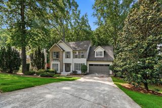 1645 Chase Ridge Lane, Lawrenceville, GA 30043