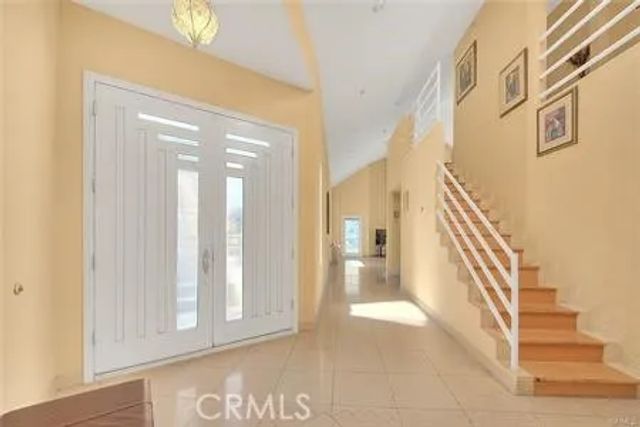 2579 Leicester Drive, Los Angeles, CA 90046