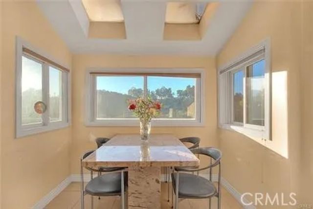 2579 Leicester Drive, Los Angeles, CA 90046